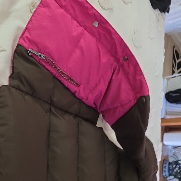 Juicy Couture Fuchsia Bomber Vest - Picture 5 of 9